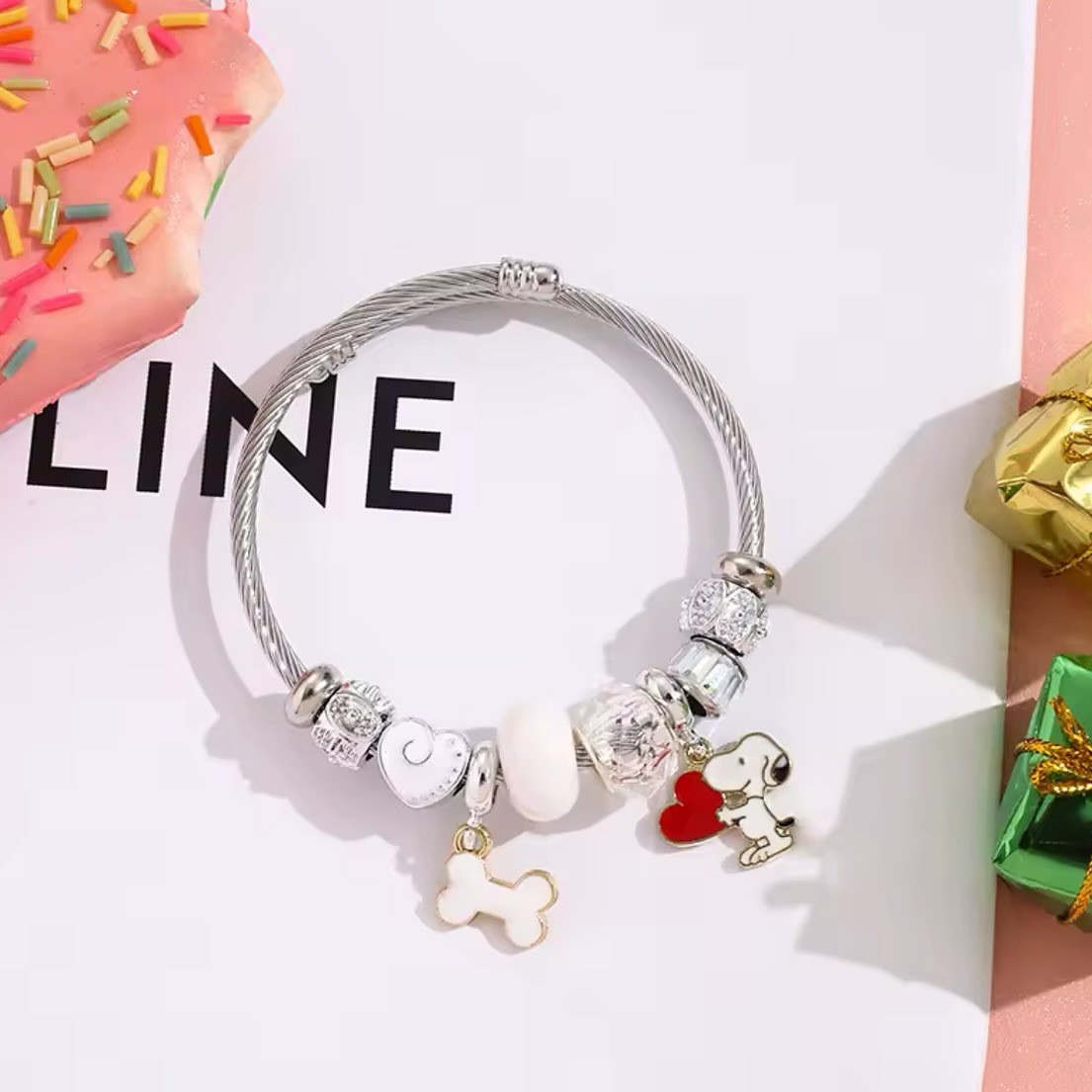 Cute Cartoon Snoopy Bone Heart - đánh giá và giá Jewelry Making Accessories